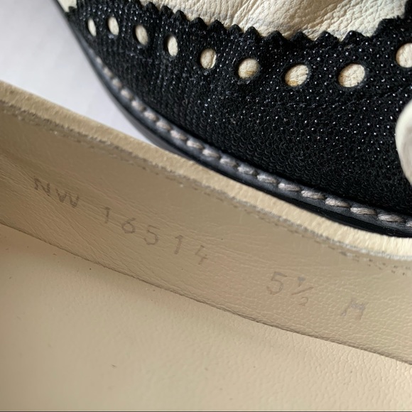 STUART WEITZMAN Wingtip Tassel Loafers Sz 5.5M - Picture 8 of 10